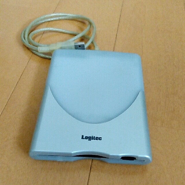 Logitec フロッピーディスク スマホ/家電/カメラのPC/タブレット(PC周辺機器)の商品写真