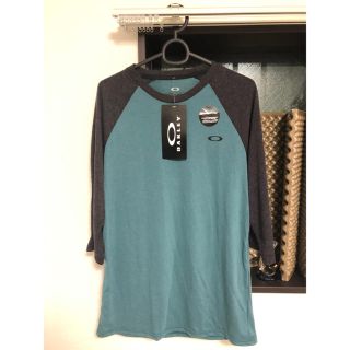 オークリー(Oakley)の【新品】OAKLEY 7分袖Tシャツ(Tシャツ/カットソー(七分/長袖))