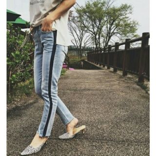 アメリヴィンテージ(Ameri VINTAGE)のmｍm様専用　新品  ALEXA LINE DENIM PANTS(デニム/ジーンズ)