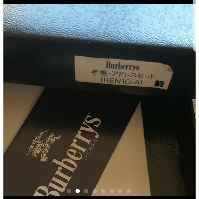 BURBERRY(バーバリー)の新品未使用　バーバリー　手帳カバー　アドレス帳入り インテリア/住まい/日用品の文房具(カレンダー/スケジュール)の商品写真