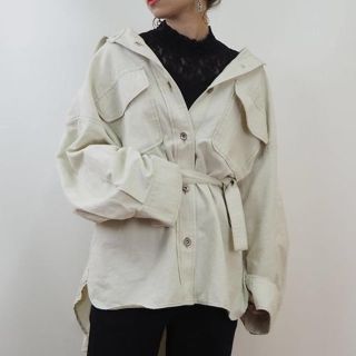 ダブルクローゼット(w closet)のベルト付きビッグシャツ(シャツ/ブラウス(長袖/七分))