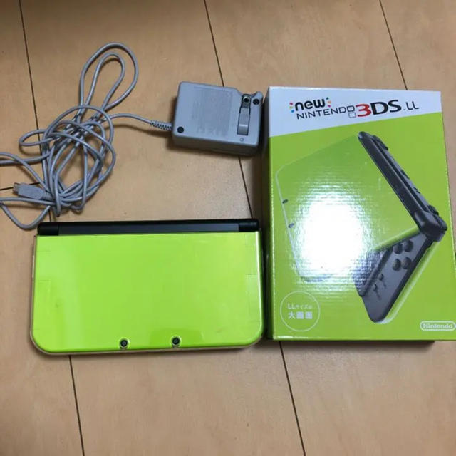 超美品 Newニンテンドー3DS LL ライム×ブラック