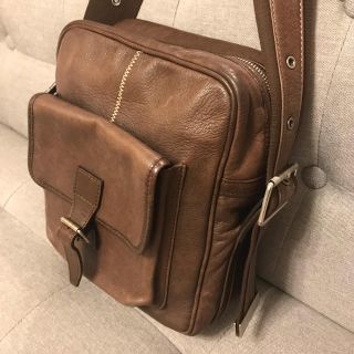 バーバリー(BURBERRY)のBurberryのラムレザー ショルダーバッグ(ショルダーバッグ)