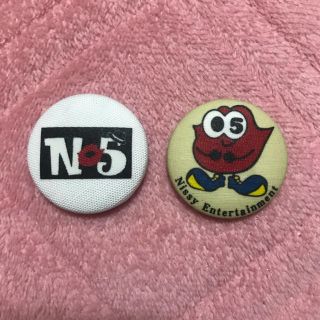 トリプルエー(AAA)のNissy ❤︎ ブローチ ×2【SALE】(コサージュ/ブローチ)