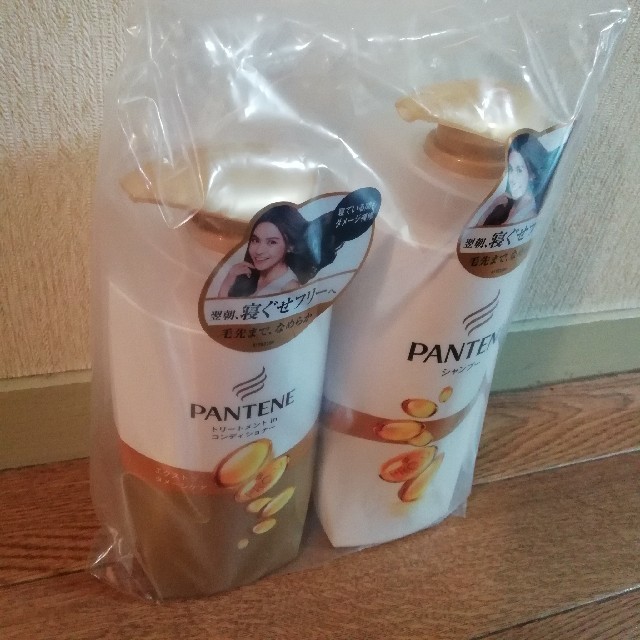 PANTENE(パンテーン)のパンテーン　シャンプー　パンテーン　トリートメントインコンディショナーセット コスメ/美容のヘアケア/スタイリング(シャンプー)の商品写真