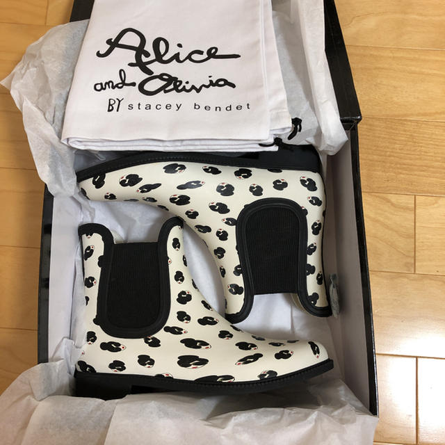 Alice+Olivia(アリスアンドオリビア)のまぁ☆様専用4/30まで レディースの靴/シューズ(レインブーツ/長靴)の商品写真