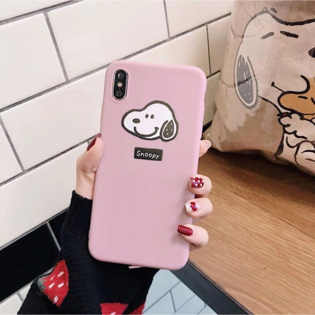 SNOOPY(スヌーピー)のスヌーピー チャーリーブラウン iPhoneケース スマホ/家電/カメラのスマホアクセサリー(iPhoneケース)の商品写真