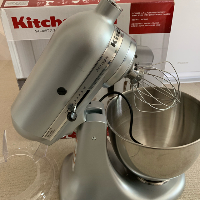 セール中****KitchenAid (キッチンエイド)****ジューサー/ミキサー