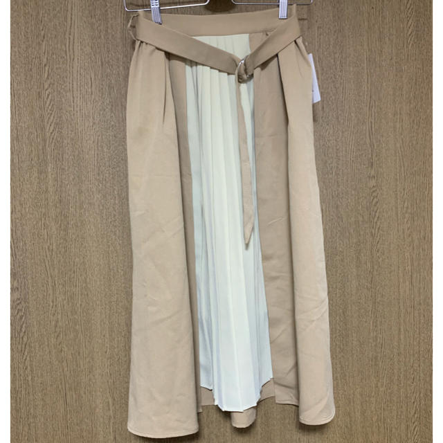 しまむら(シマムラ)のフレアスカート プリーツ＆ベルト付 レディースのスカート(ロングスカート)の商品写真
