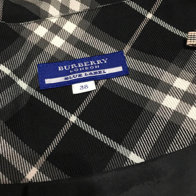 BURBERRY BLUE LABEL(バーバリーブルーレーベル)のバーバリーブルーレーベル38スカート レディースのスカート(ミニスカート)の商品写真