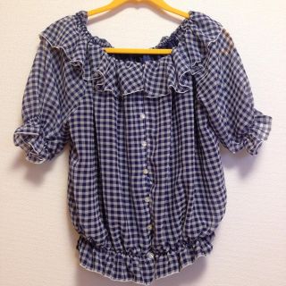 ダブルクローゼット(w closet)のw closet♡フリルブラウス(シャツ/ブラウス(半袖/袖なし))