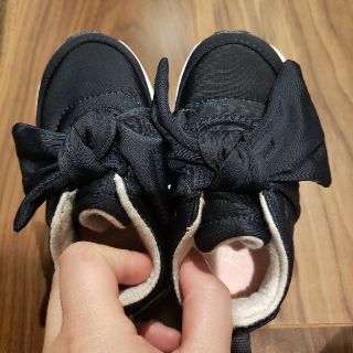 ザラキッズ(ZARA KIDS)のZARA　リボン付スニーカー(スニーカー)