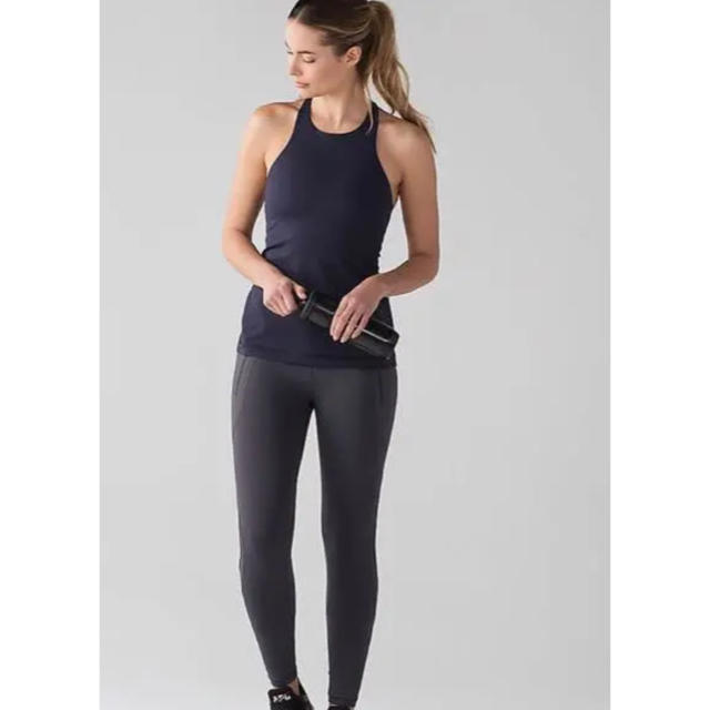 ルルレモン☆ lululemon タンクトップ-