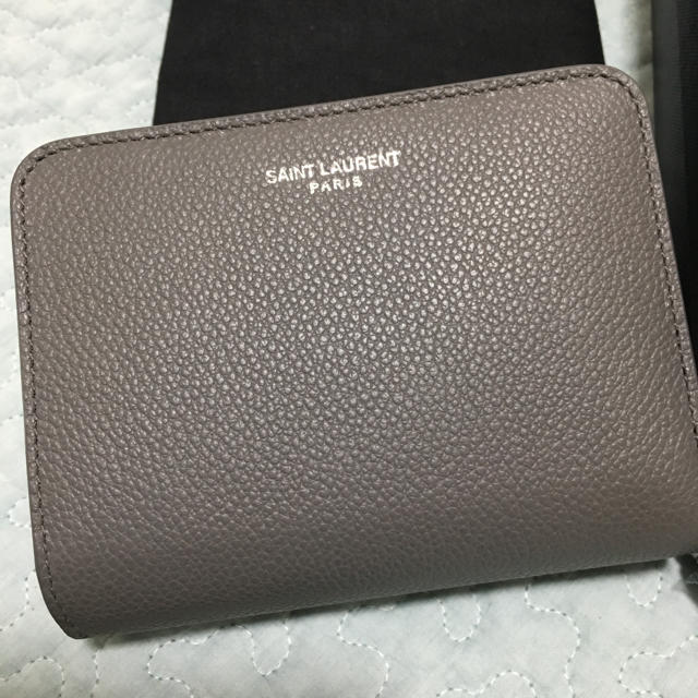 Saint Laurent(サンローラン)の【flowerさん専用】サンローラン YSL 財布 二つ折り 二つ折  レディースのファッション小物(財布)の商品写真