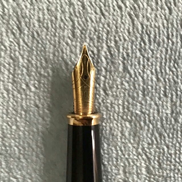 CROSS(クロス)のtikomo様専用  クロス 旧型万年筆とSHEAFFER2色ボールペン インテリア/住まい/日用品の文房具(ペン/マーカー)の商品写真