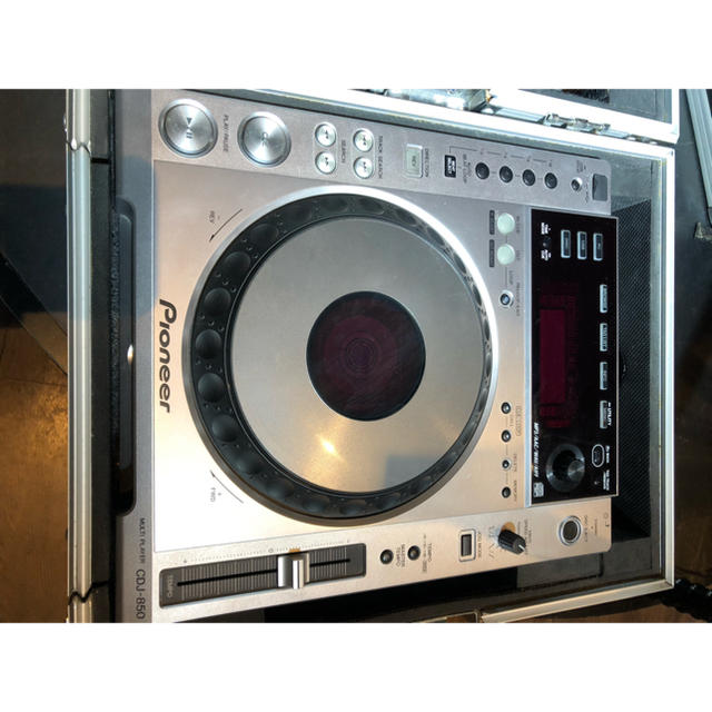 Pioneer(パイオニア)のPioneer cdj850×2台 djm350×1台 セット 楽器のDJ機器(CDJ)の商品写真