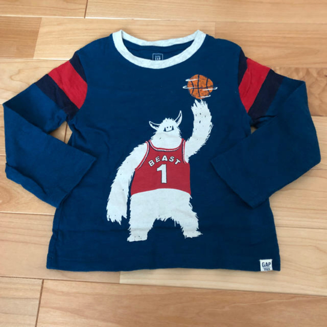 babyGAP(ベビーギャップ)のGAP ロンＴ 100 キッズ/ベビー/マタニティのキッズ服男の子用(90cm~)(Tシャツ/カットソー)の商品写真