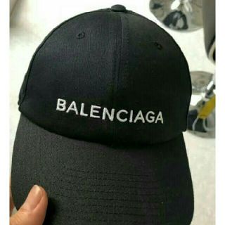 バレンシアガ(Balenciaga)の美品！　BALENCIAGAキャップ(キャップ)