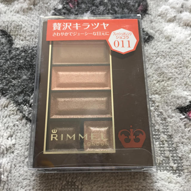 RIMMEL(リンメル)のリンメル ショコラスウィートアイズ 11 フレッシュオレンジショコラ コスメ/美容のベースメイク/化粧品(アイシャドウ)の商品写真