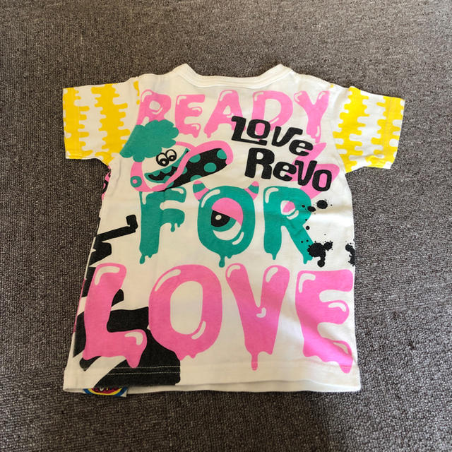 LOVE REVOLUTION(ラブレボリューション)の専用  新品  ラブレボ  110  Tシャツ キッズ/ベビー/マタニティのキッズ服男の子用(90cm~)(Tシャツ/カットソー)の商品写真