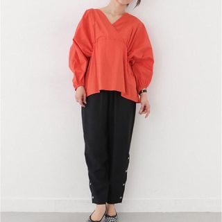 アーバンリサーチ(URBAN RESEARCH)の新品♡定価4860円 アーバンリサーチ ブラウス コットン100  オレンジ(シャツ/ブラウス(長袖/七分))