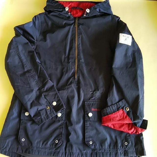 Barbour(バーブァー)のバブアー  ネイビーと赤と白のパーカー＼(^^)／ レア レディースのトップス(パーカー)の商品写真