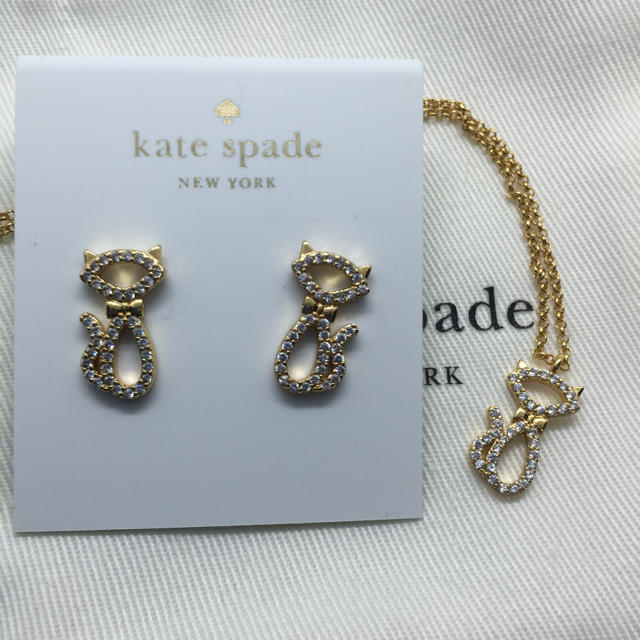 kate spade new york(ケイトスペードニューヨーク)の【新品！】ケイトスペード  白猫  パヴェ ネックレス レディースのアクセサリー(ネックレス)の商品写真