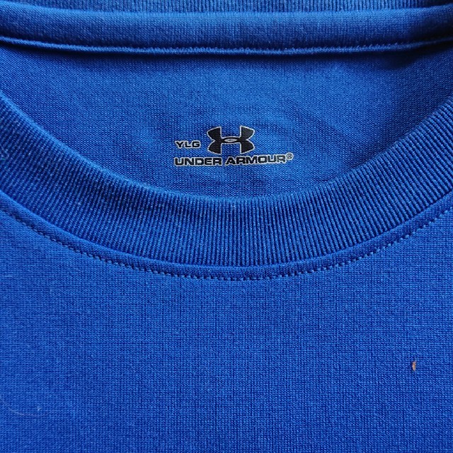 UNDER ARMOUR(アンダーアーマー)のアンダーアーマーキッズ キッズ/ベビー/マタニティのキッズ服男の子用(90cm~)(Tシャツ/カットソー)の商品写真