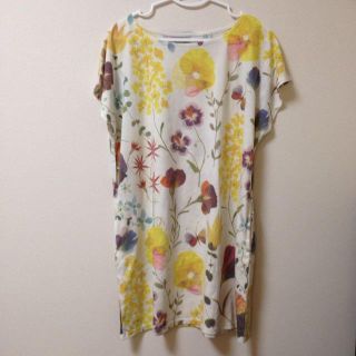 グラニフ(Design Tshirts Store graniph)の花柄ワンピース(ミニワンピース)