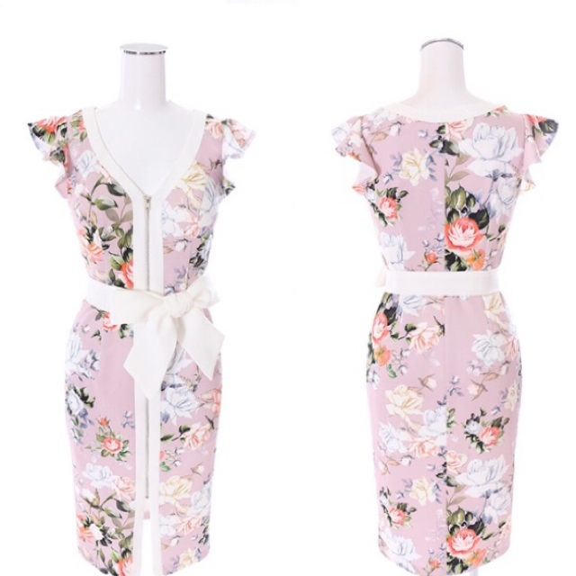 RED VALENTINO - 【新品】花柄ワンピース 花柄ドレス 上品ワンピ RED VALENTINO - 【新品】花柄ワンピース 花柄ドレス 上品ワンピ