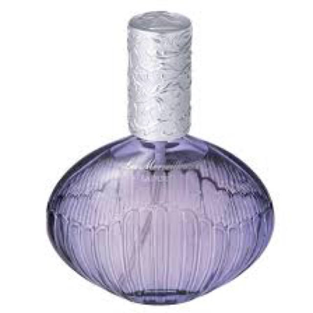 Les Merveilleuses LADUREE(レメルヴェイユーズラデュレ)のラデュレ  オー ド トワレ メルヴェイユーズ コスメ/美容の香水(香水(女性用))の商品写真