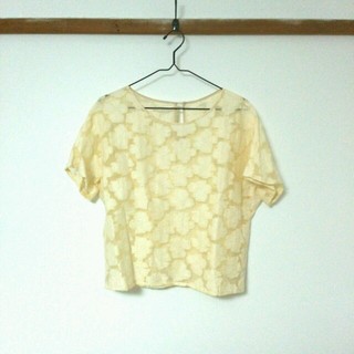 ドットアンドストライプスチャイルドウーマン(Dot&Stripes CHILDWOMAN)の花柄透けブラウス(シャツ/ブラウス(半袖/袖なし))