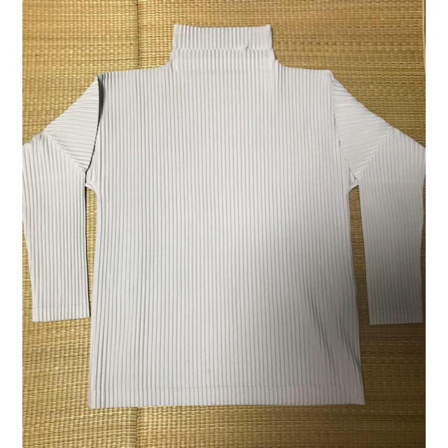 PLEATS PLEASE ISSEY MIYAKE(プリーツプリーズイッセイミヤケ)のオムプリッセ イッセイミヤケ メンズのトップス(Tシャツ/カットソー(半袖/袖なし))の商品写真