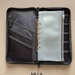 ムジルシリョウヒン(MUJI (無印良品))のMUJI パスポートケース♪  グレー ほぼ未使用♪(旅行用品)