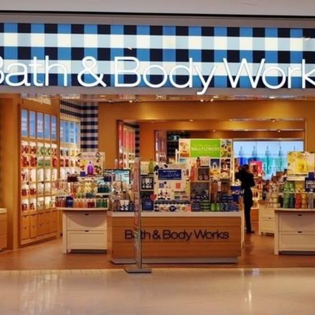 Bath & Body Works(バスアンドボディーワークス)のkasumi様 専用  34点 コスメ/美容のボディケア(ボディクリーム)の商品写真