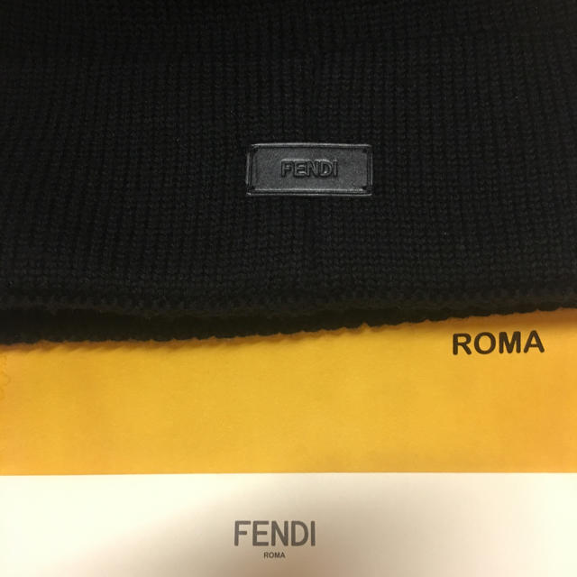 FENDI 帽子 FXQ053 の通販 by 0502_ay's shop｜フェンディならラクマ - FENDI フェンディ ニットキャップ HOTお得
