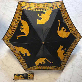 ジャンニヴェルサーチ(Gianni Versace)のGIANNI Versace（ジャンニ ヴェルサーチ） 折りたたみ 傘(傘)