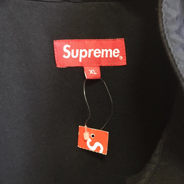 Supreme トラックジャケットの通販 by ojisan @プロフ読んで下さい|シュプリームならラクマ - Supreme 限定品通販