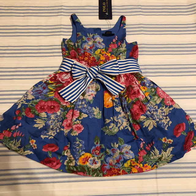 POLO RALPH LAUREN(ポロラルフローレン)の新品 花柄 ワンピース キッズ ラルフローレン ポロ 100 キッズ/ベビー/マタニティのキッズ服女の子用(90cm~)(ワンピース)の商品写真