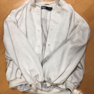 ザラ(ZARA)のZARA スエード調 オーバーサイズボンバージャケット(ブルゾン)