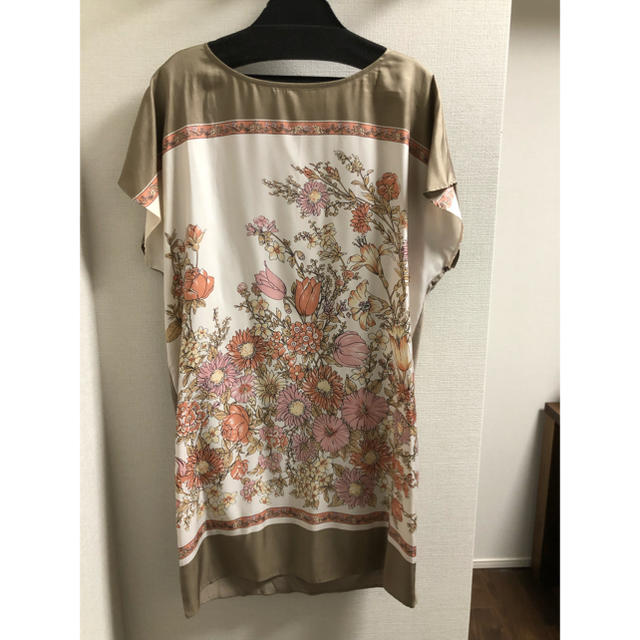 【美品】グレースコンチネンタル 花柄ワンピース