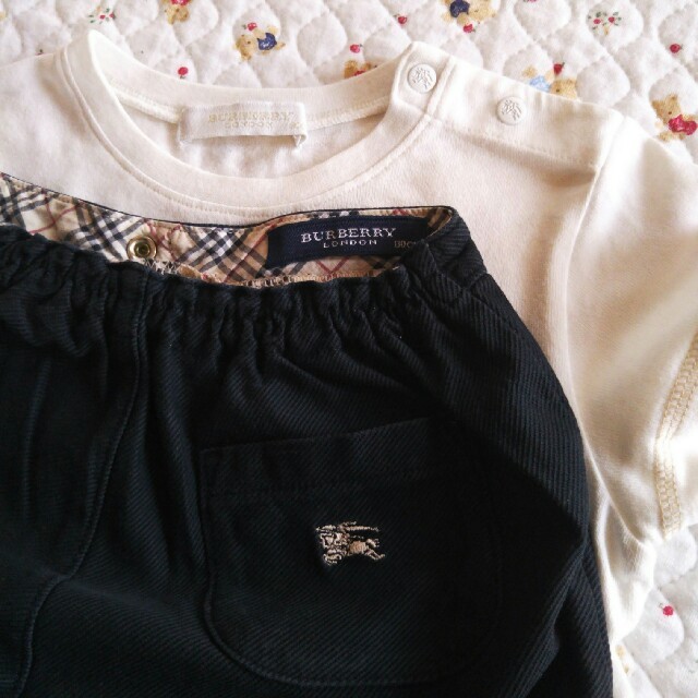 BURBERRY(バーバリー)のBURBERRY Tシャツ パンツ セット 80 キッズ/ベビー/マタニティのベビー服(~85cm)(Ｔシャツ)の商品写真