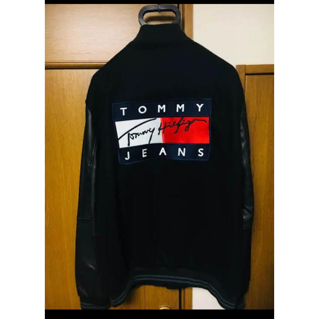 TOMMY HILFIGER - 今月限定値下げtommy jeans ボンバージャケット
