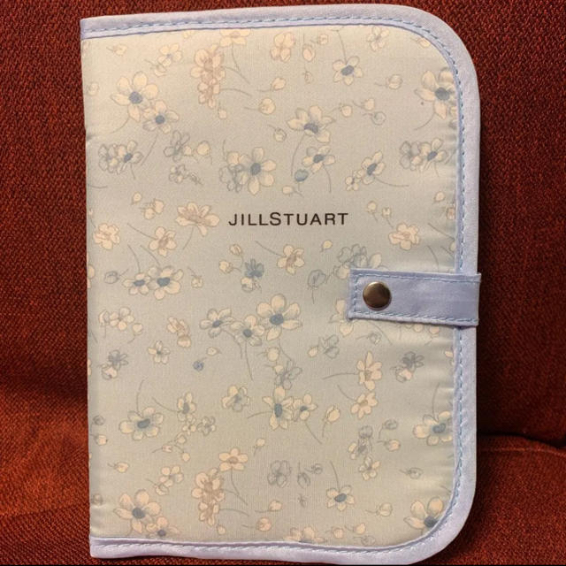 JILLSTUART(ジルスチュアート)の最終値下げ★JILLSTUART ジルスチュアート マルチケース キッズ/ベビー/マタニティのマタニティ(母子手帳ケース)の商品写真