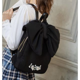 トッコ(tocco)の【新品未使用】トッコクローゼット ビジュー付きリュック ブラック(リュック/バックパック)