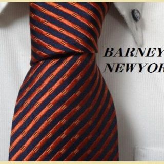 バーニーズニューヨーク(BARNEYS NEW YORK)のくろたろう様専用新品★バーニーズニューヨーク★【美しい光沢ストライプ】ネクタイ(ネクタイ)