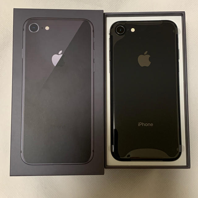 新品 iPhone 8 Space Gray 64GB docomo SIMフリ