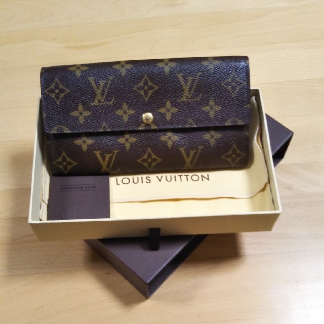 LOUIS VUITTON(ルイヴィトン)のルイヴィトン　長財布✨ レディースのファッション小物(財布)の商品写真