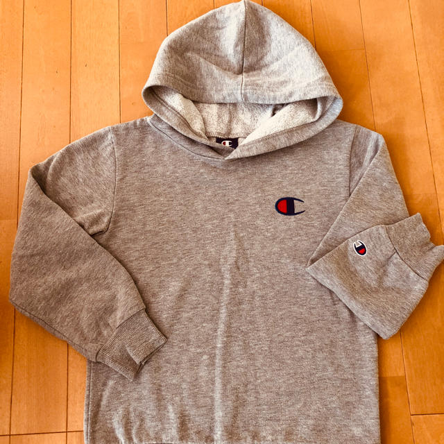 Champion(チャンピオン)のChampion パーカー size140 キッズ/ベビー/マタニティのキッズ服男の子用(90cm~)(その他)の商品写真