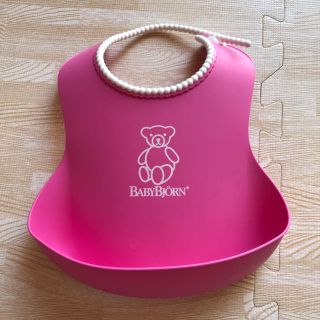 ベビービョルン(BABYBJORN)のベビービョルン♡お食事エプロン(お食事エプロン)